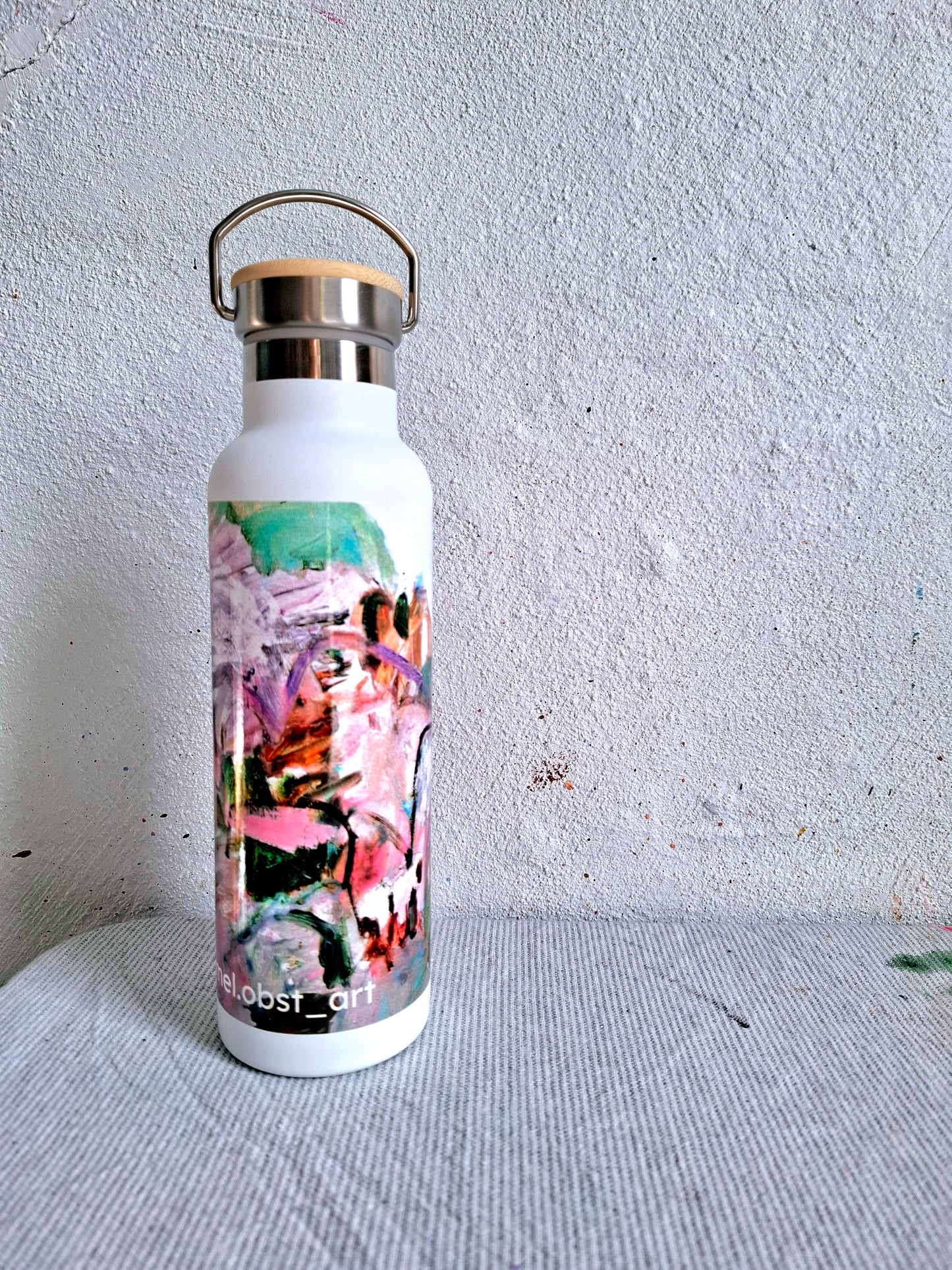 Art Drink Bottle - white.